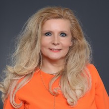 Cornelia Claire